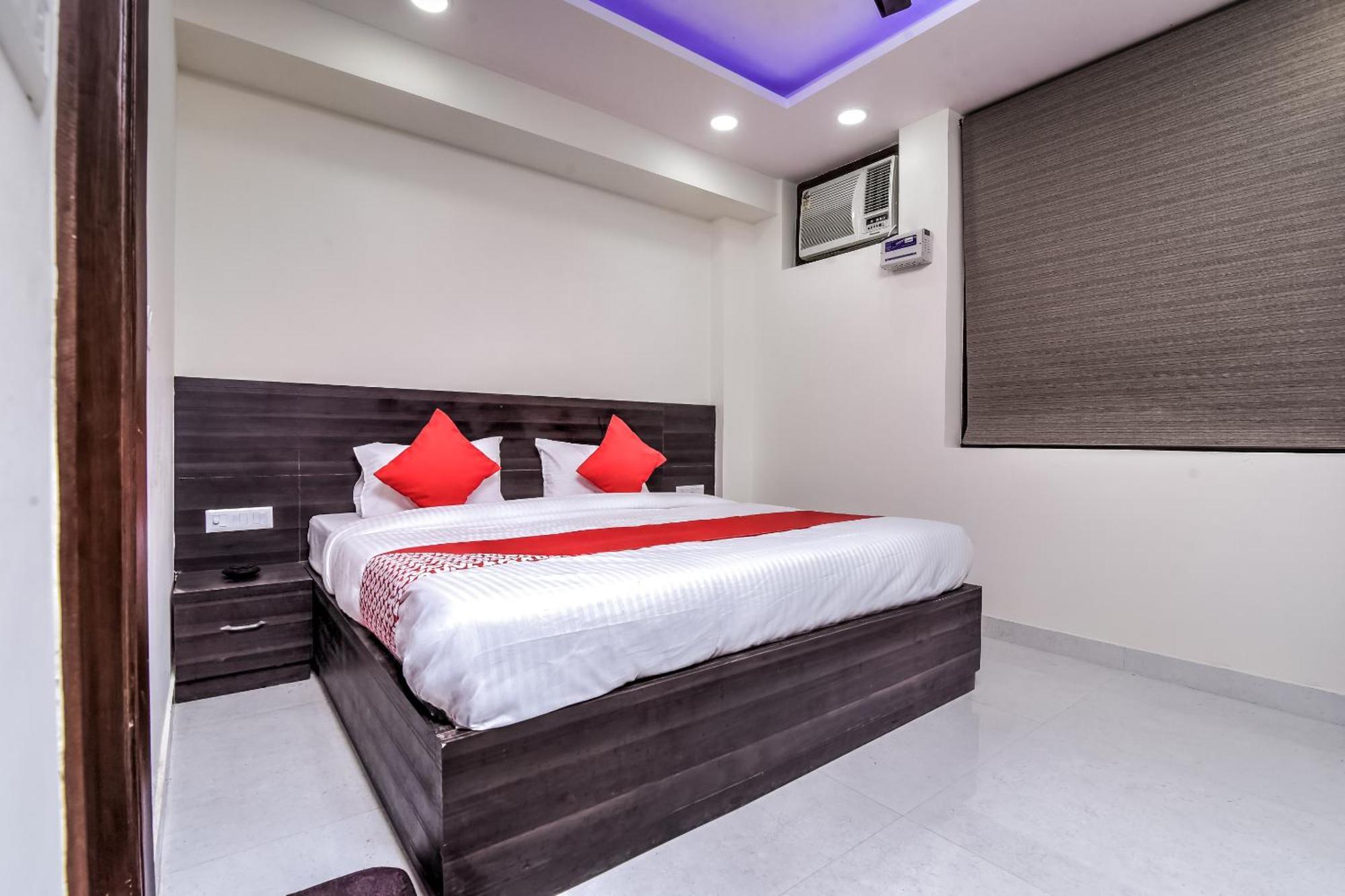 Hotel Aerostar Gold - Opposite Max Healthcare Delhi  Eksteriør billede
