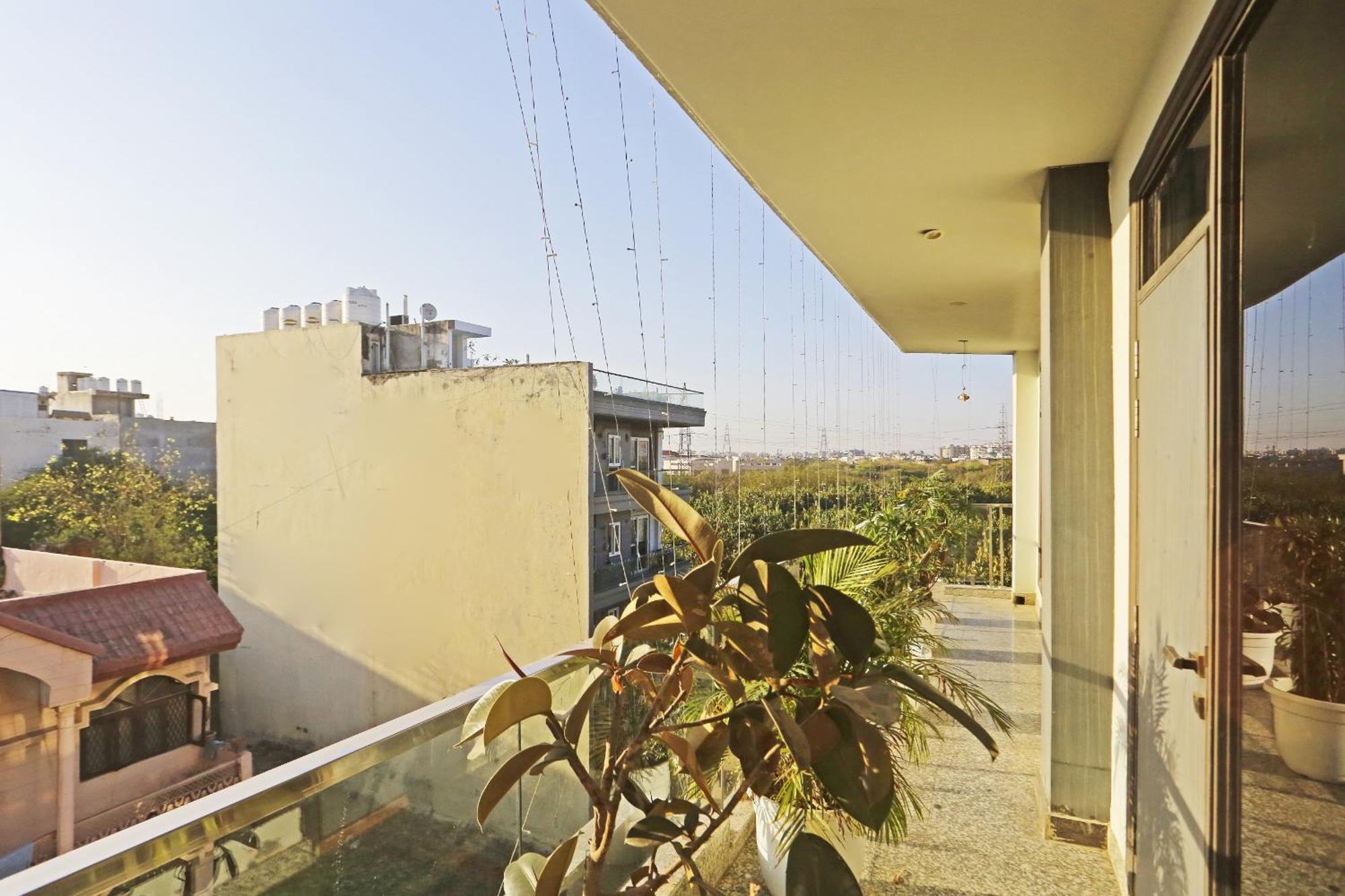 Hotel Aerostar Gold - Opposite Max Healthcare Delhi  Eksteriør billede